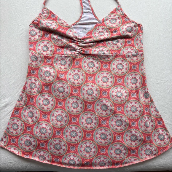 Patterned Tank Top - Picture 2 of 5